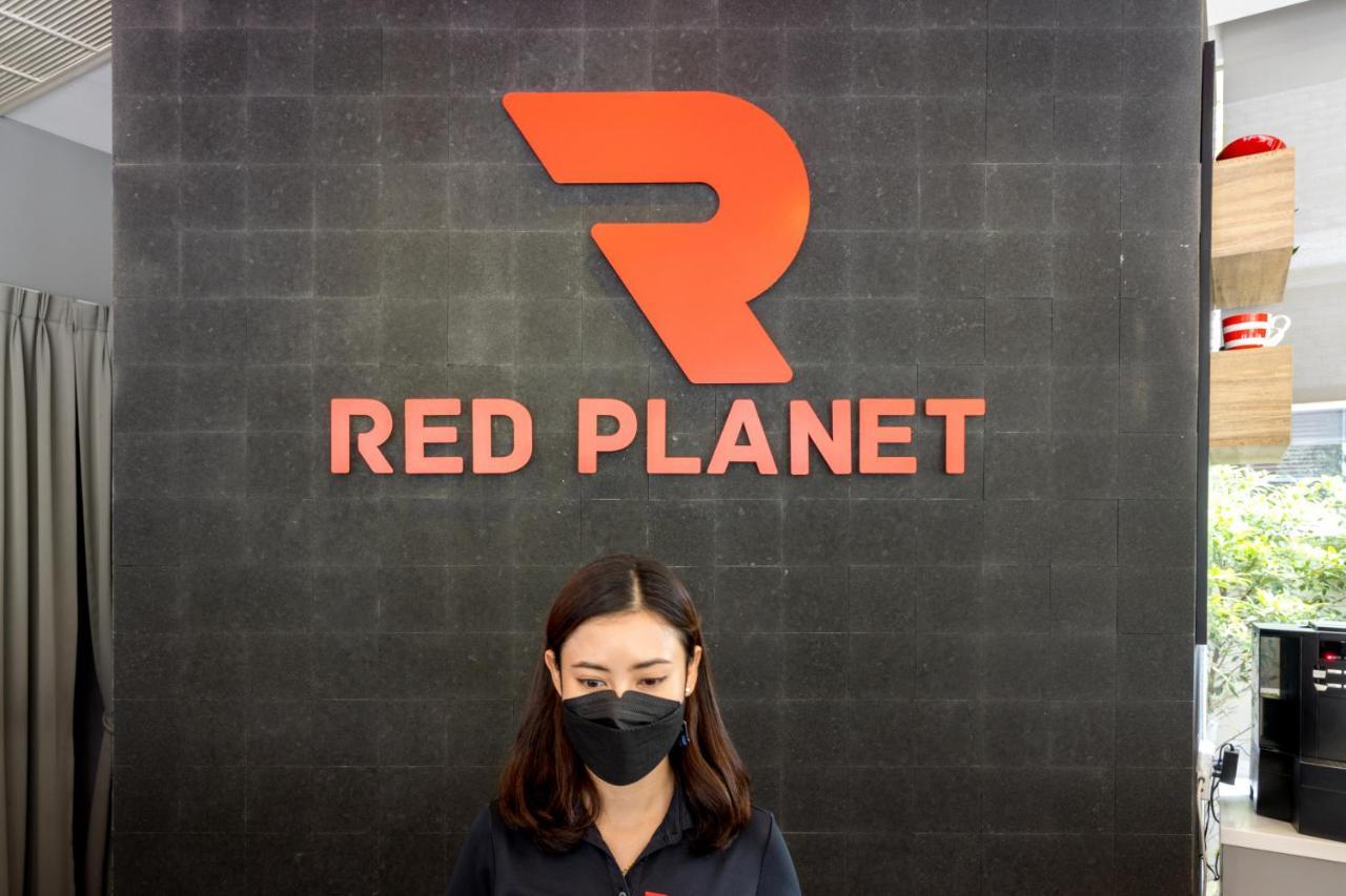 Red Planet Phuket Patong - Sha Extra Plus Buitenkant foto