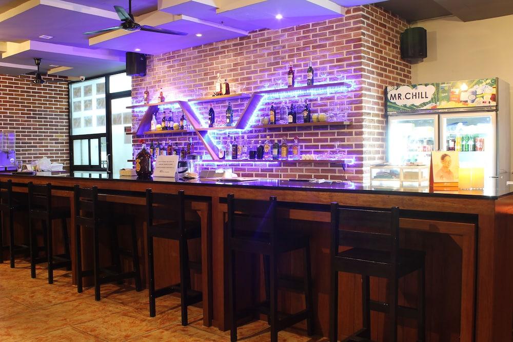Red Planet Phuket Patong - Sha Extra Plus Buitenkant foto