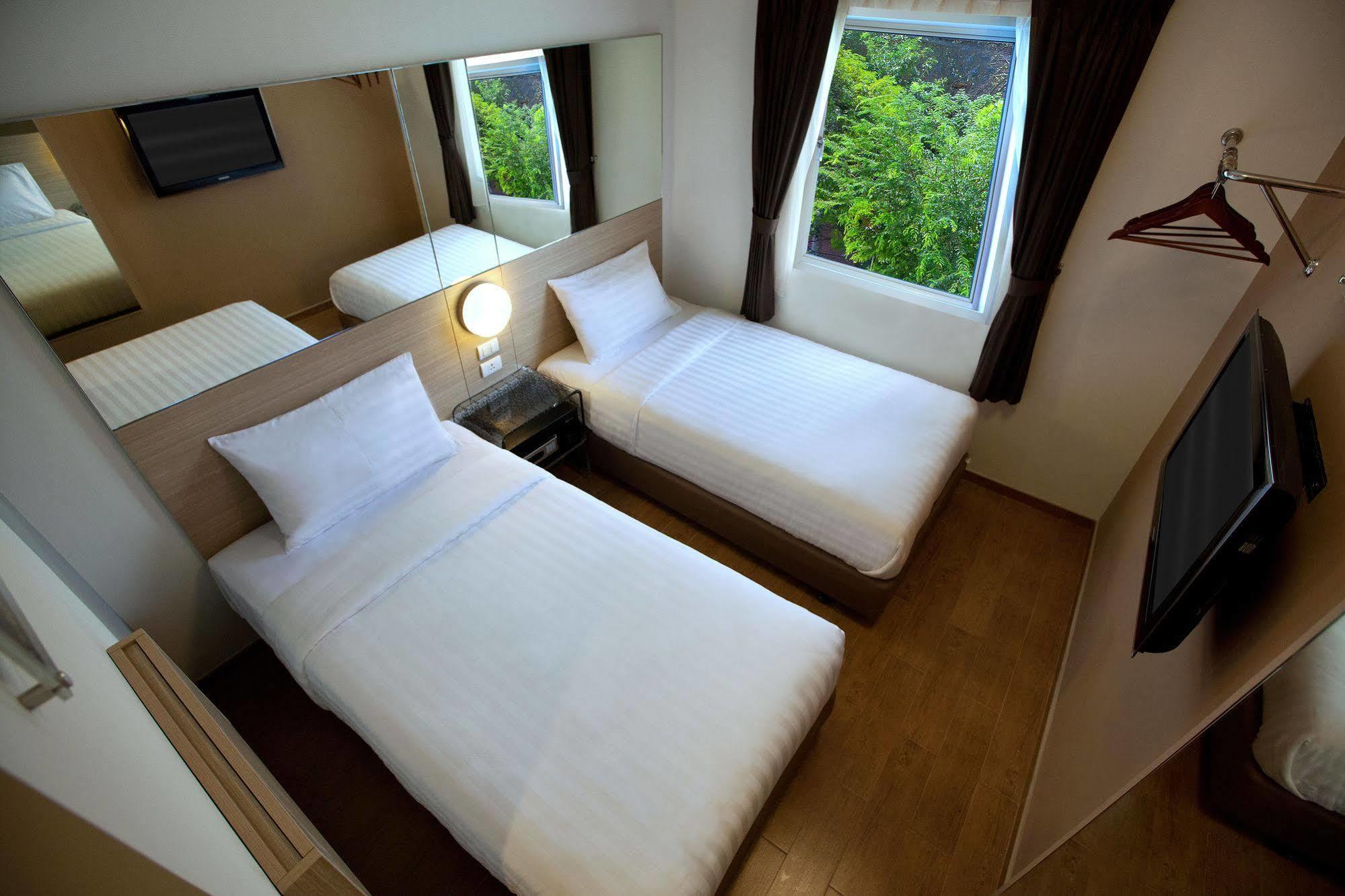 Red Planet Phuket Patong - Sha Extra Plus Buitenkant foto