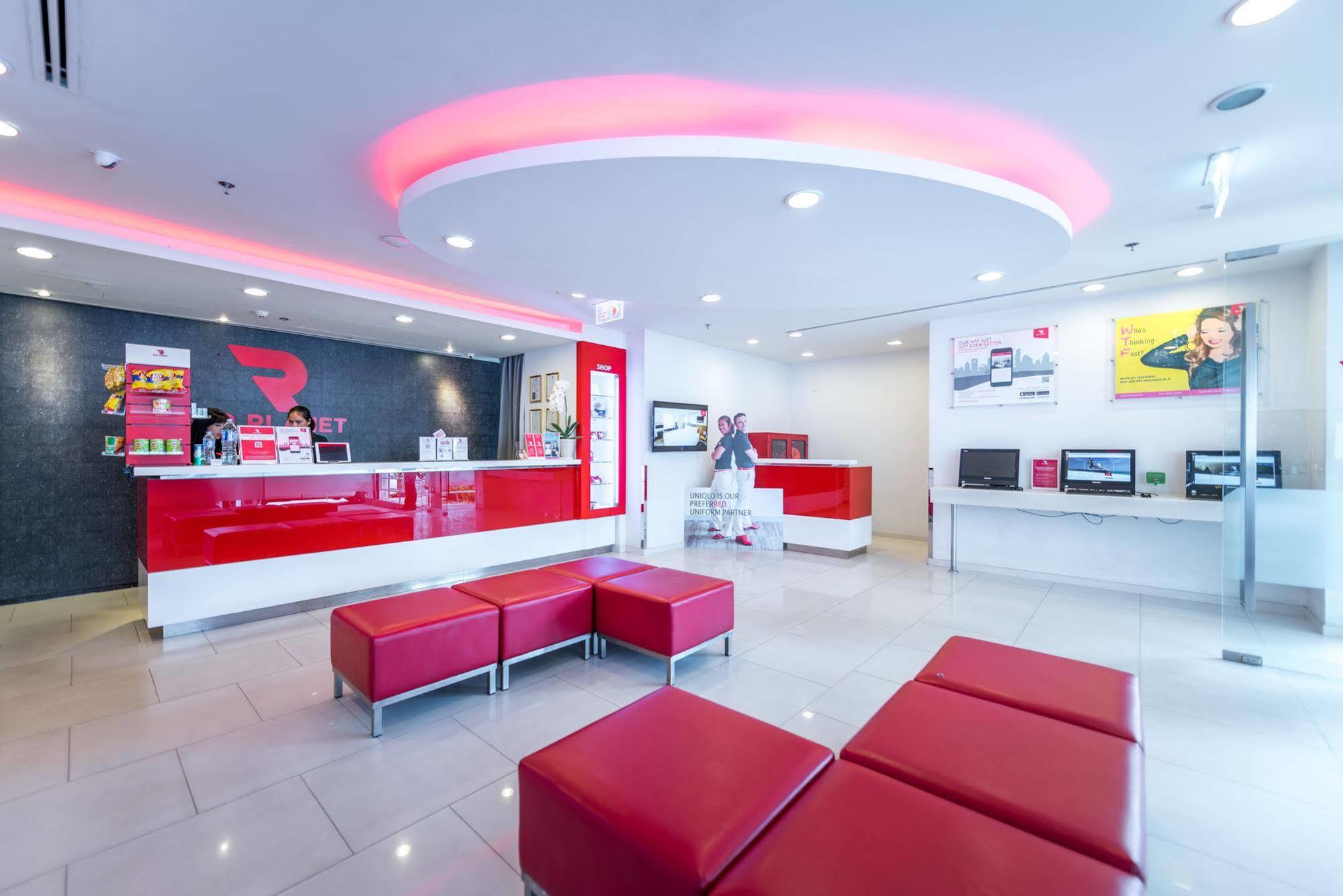 Red Planet Phuket Patong - Sha Extra Plus Buitenkant foto